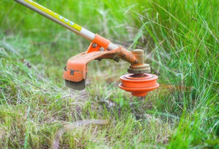 How to Put Weeder String on a Ryobi the Easy Way