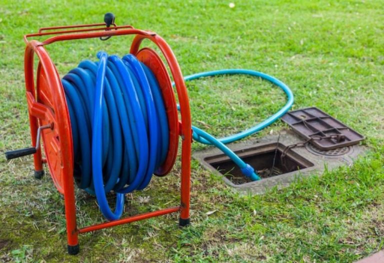 How to Store Garden Hose Without Kinks or Damage