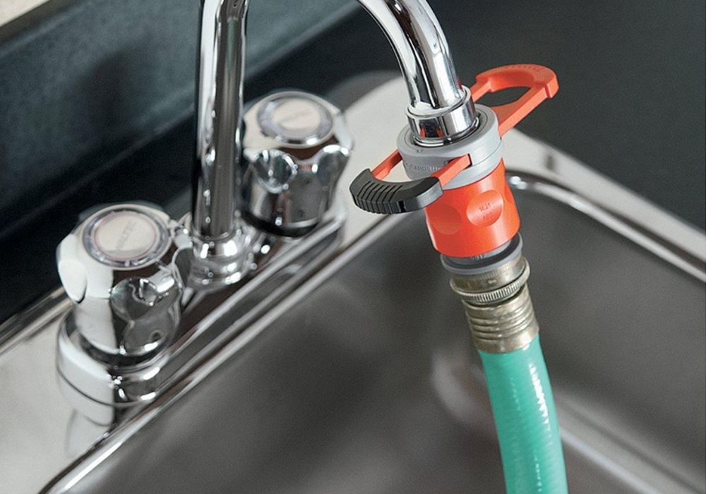 How to Connect Garden Hose to Kitchen Faucet Safely