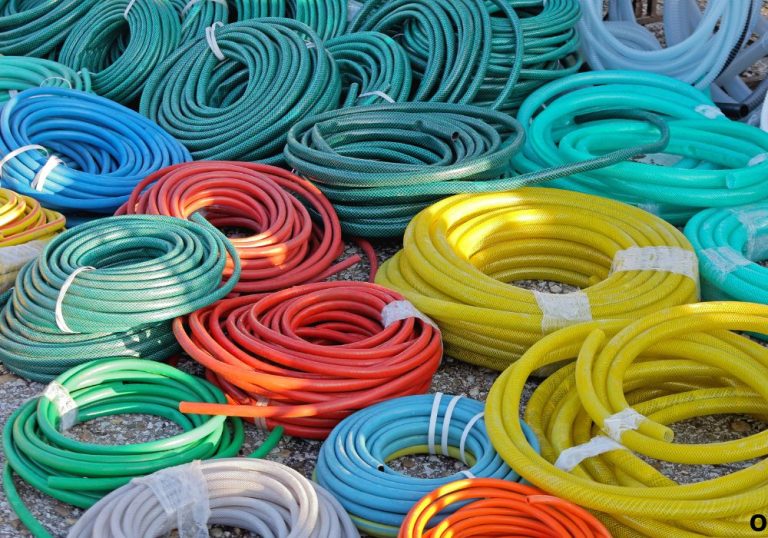 How Much Does a Garden Hose Weigh? Find Out Here