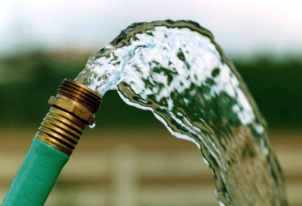 What Is Garden Hose Water Contamination?