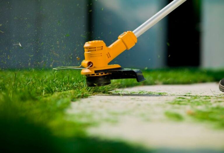 How to Lubricate String Trimmer Shaft: A Simple Guide