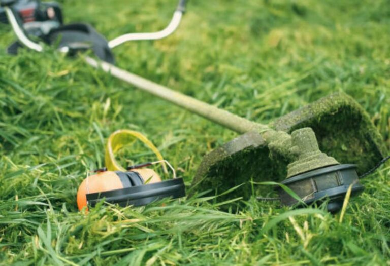 How to Start a String Trimmer: A Beginner's Guide