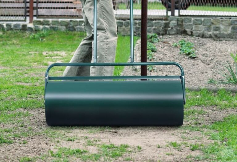 Why Use a Lawn Roller for a Lush and Even Lawn?