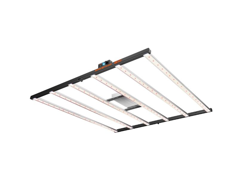  Spider Farmer SE7000 730W LED Grow Light