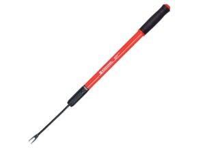 Corona GT3040 Extendable Handle Weeder- Best Long-Reach Weeding Tool
